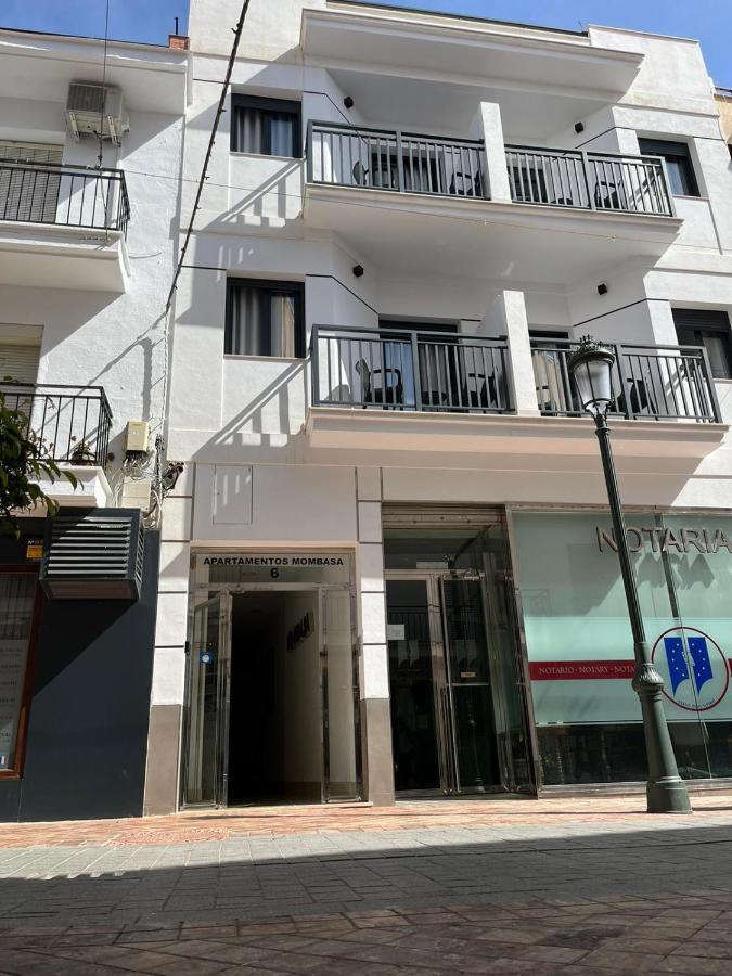 Apartamentos Mombasa 1 Planta Nerja Dış mekan fotoğraf