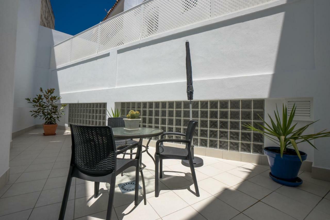 Apartamentos Mombasa 1 Planta Nerja Dış mekan fotoğraf