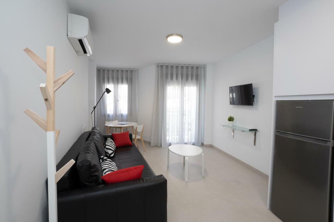 Apartamentos Mombasa 1 Planta Nerja Dış mekan fotoğraf