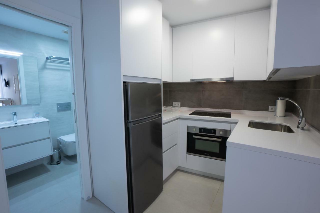 Apartamentos Mombasa 1 Planta Nerja Dış mekan fotoğraf