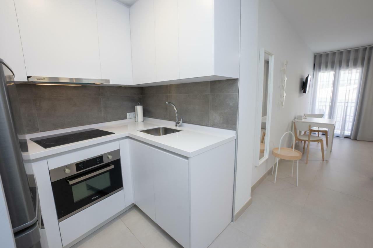 Apartamentos Mombasa 1 Planta Nerja Dış mekan fotoğraf