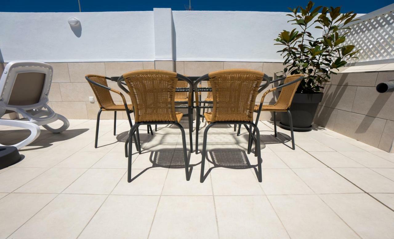 Apartamentos Mombasa 1 Planta Nerja Dış mekan fotoğraf