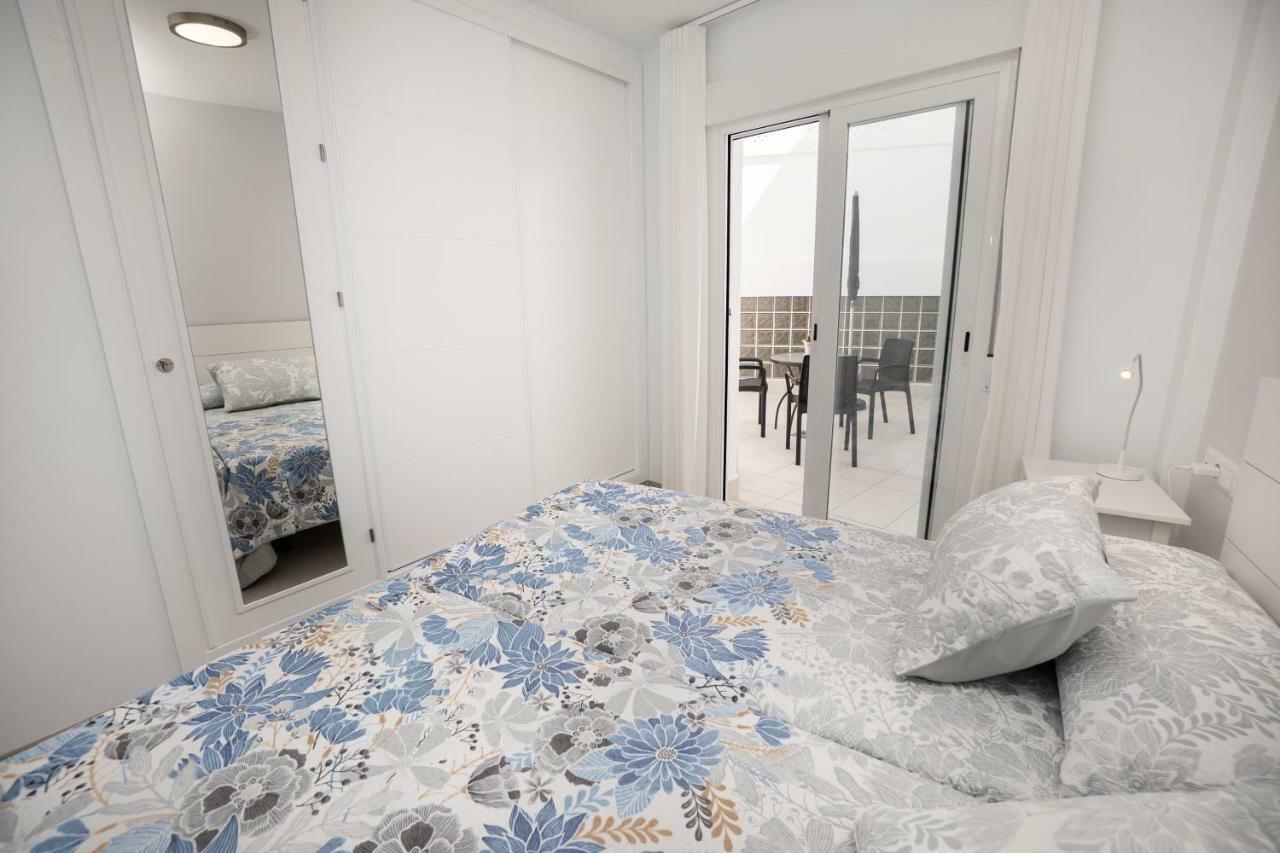Apartamentos Mombasa 1 Planta Nerja Dış mekan fotoğraf