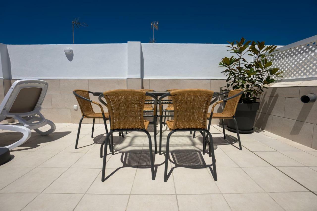 Apartamentos Mombasa 1 Planta Nerja Dış mekan fotoğraf
