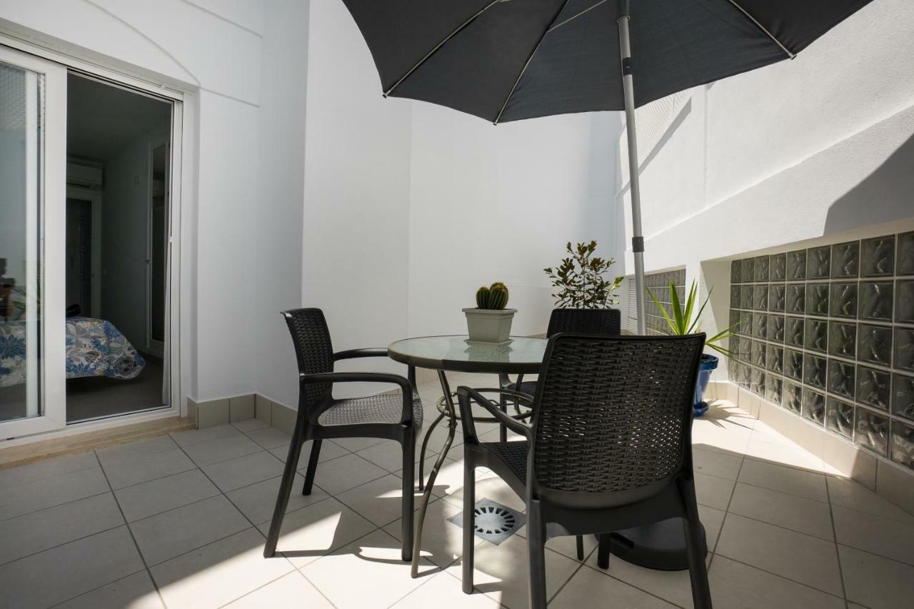 Apartamentos Mombasa 1 Planta Nerja Dış mekan fotoğraf