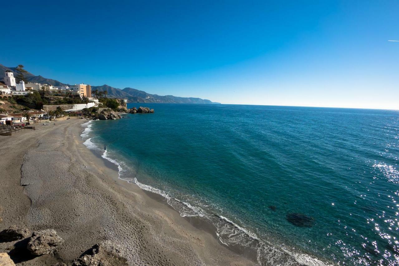 Apartamentos Mombasa 1 Planta Nerja Dış mekan fotoğraf
