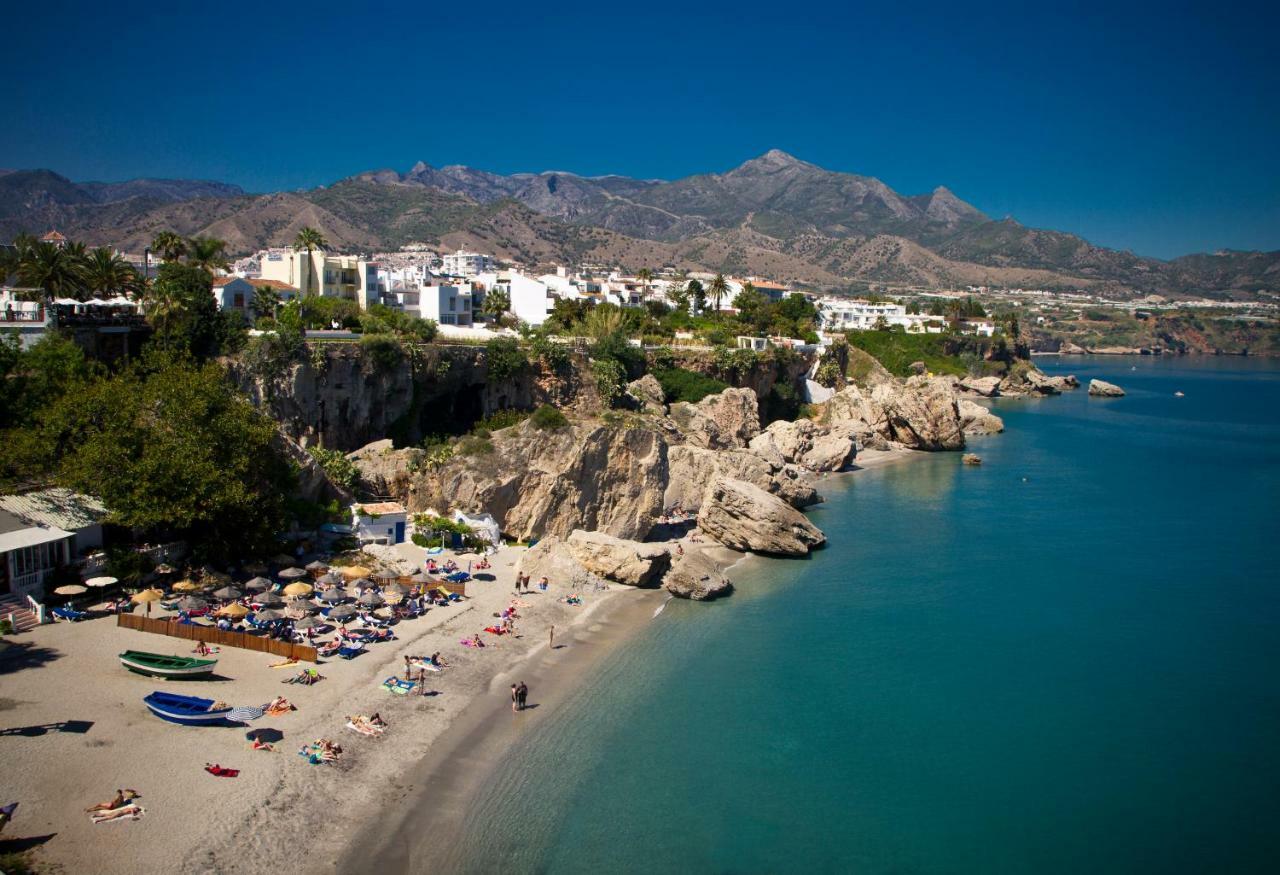 Apartamentos Mombasa 1 Planta Nerja Dış mekan fotoğraf
